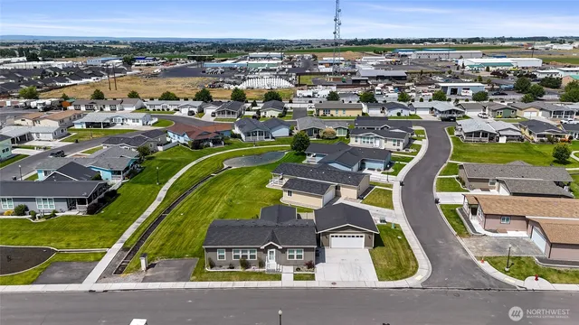 $242,500 | 1701 Burr Avenue, Unit 67, Moses Lake, WA 98837