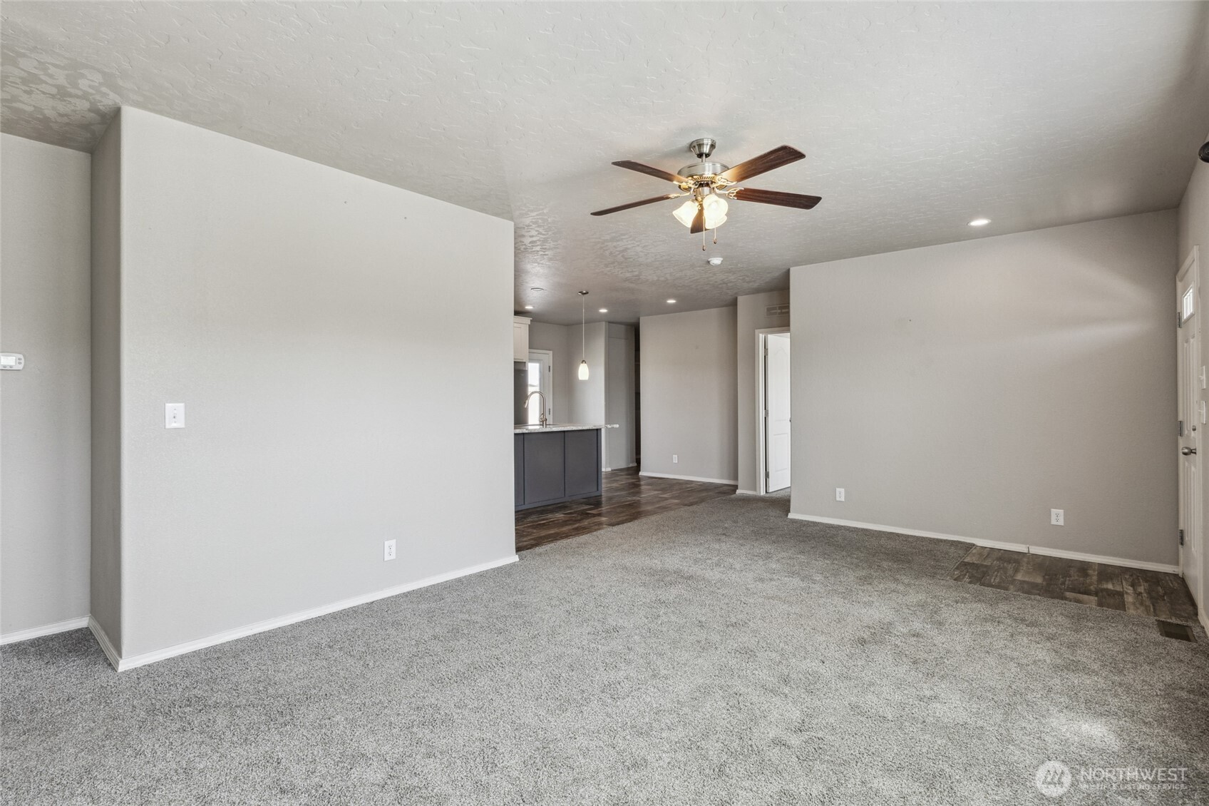 1701 Burr Avenue, Unit 67 Moses Lake, WA 98837 - Photo 9 of 33