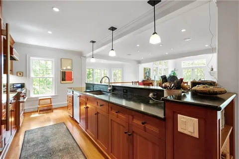 $1,395,000 | 739 Chestnut Road, Sewickley, PA 15143