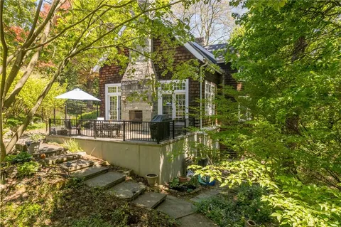 $1,395,000 | 739 Chestnut Road, Sewickley, PA 15143