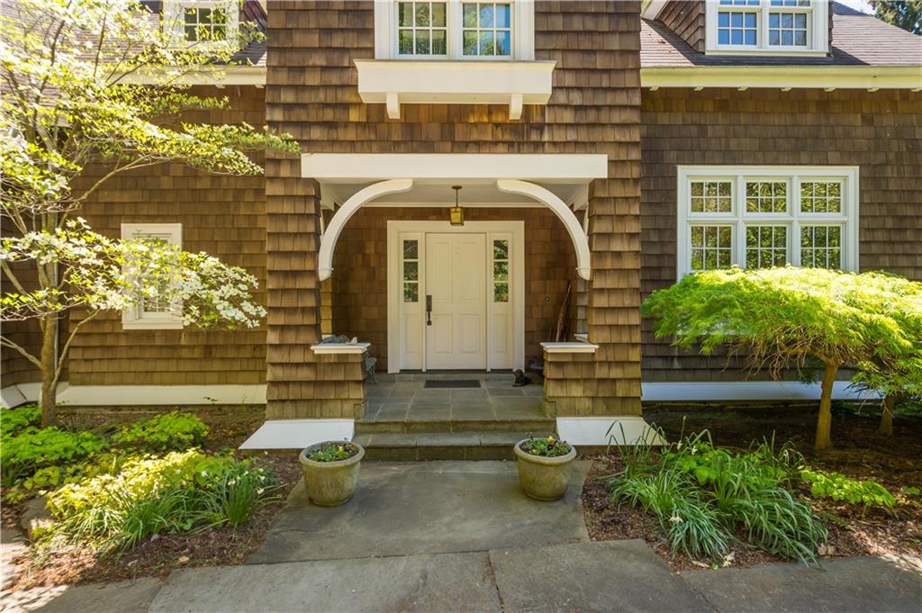 739 Chestnut Road Sewickley, PA 15143 - Photo 5 of 45 This home feels like a luxurious Shingle cottage.