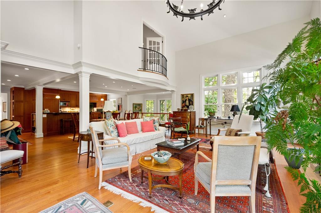 739 Chestnut Road Sewickley, PA 15143 - Photo 8 of 45 The open plan allows for seamless entertaining.