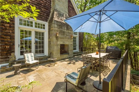 $1,395,000 | 739 Chestnut Road, Sewickley, PA 15143
