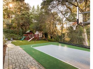 660 Pullman Road Hillsborough, CA 94010 - Photo 13 of 17