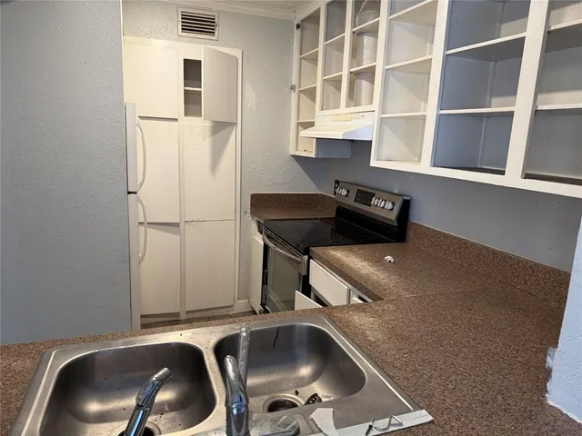 $65,000 | 5502 Boca Raton Boulevard, Unit 428, Fort Worth, TX 76112