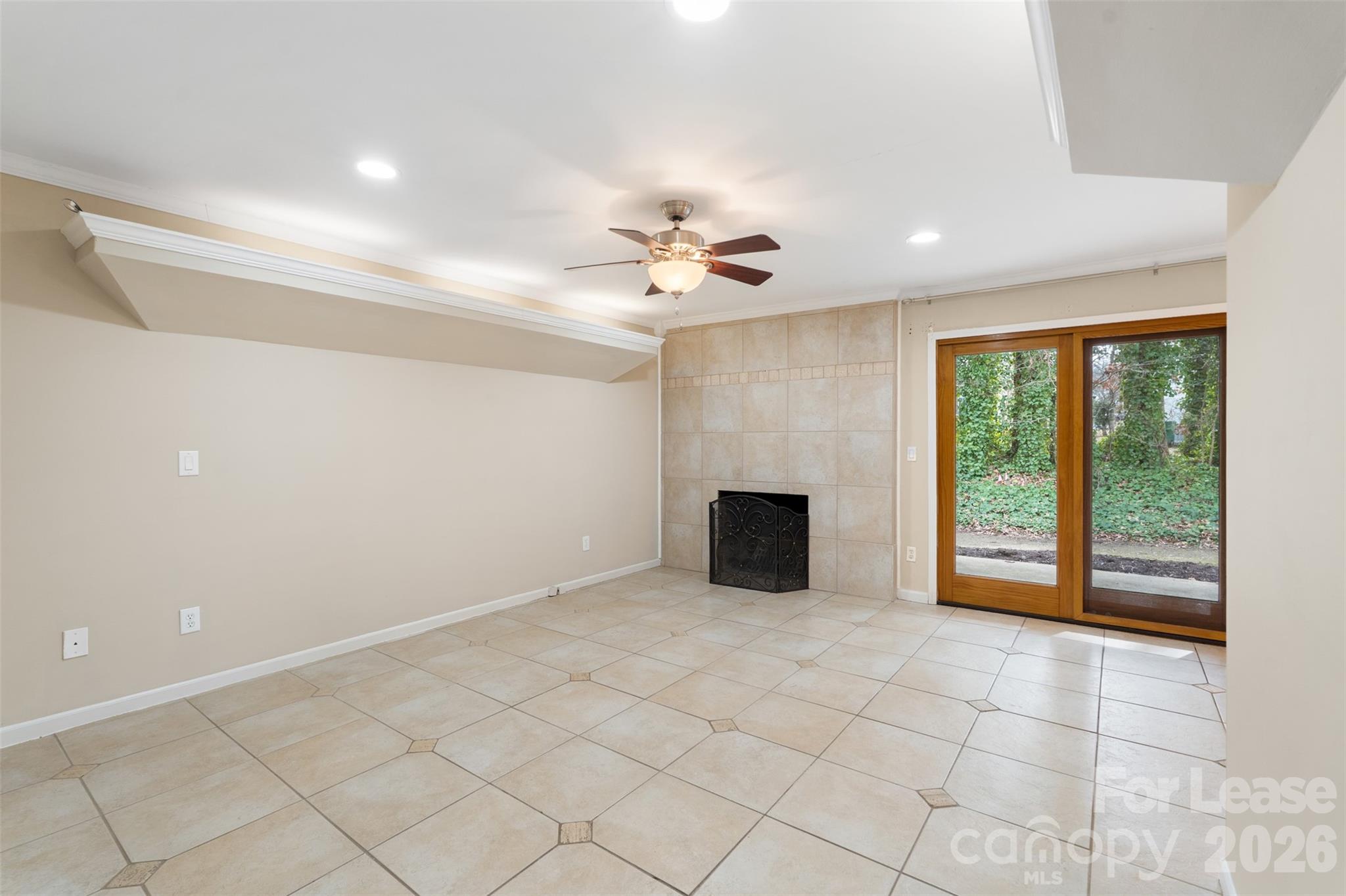 7825 Renaissance Court, Unit B Charlotte, NC 28226 - Photo 5 of 27