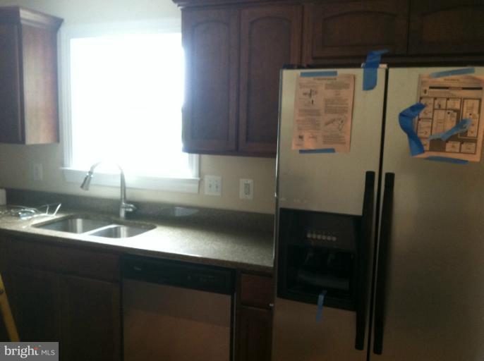 627 Dominion Road Chester, MD 21619 - Photo 7 of 19 Kitchen