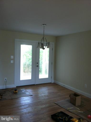 627 Dominion Road Chester, MD 21619 - Photo 9 of 19 Dining Room