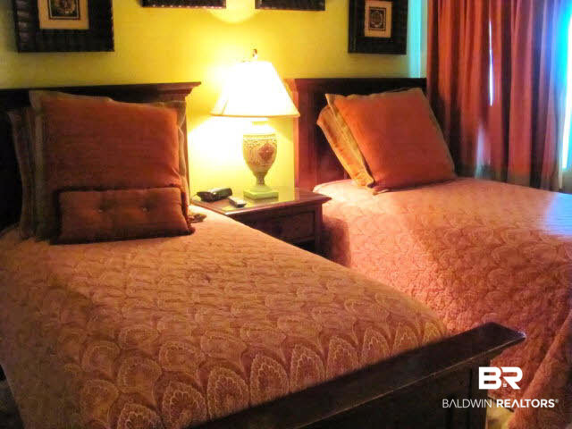455 Perdido Beach Boulevard, Unit PH3 Orange Beach, AL 36561 - Photo 10 of 15 Guest Room
