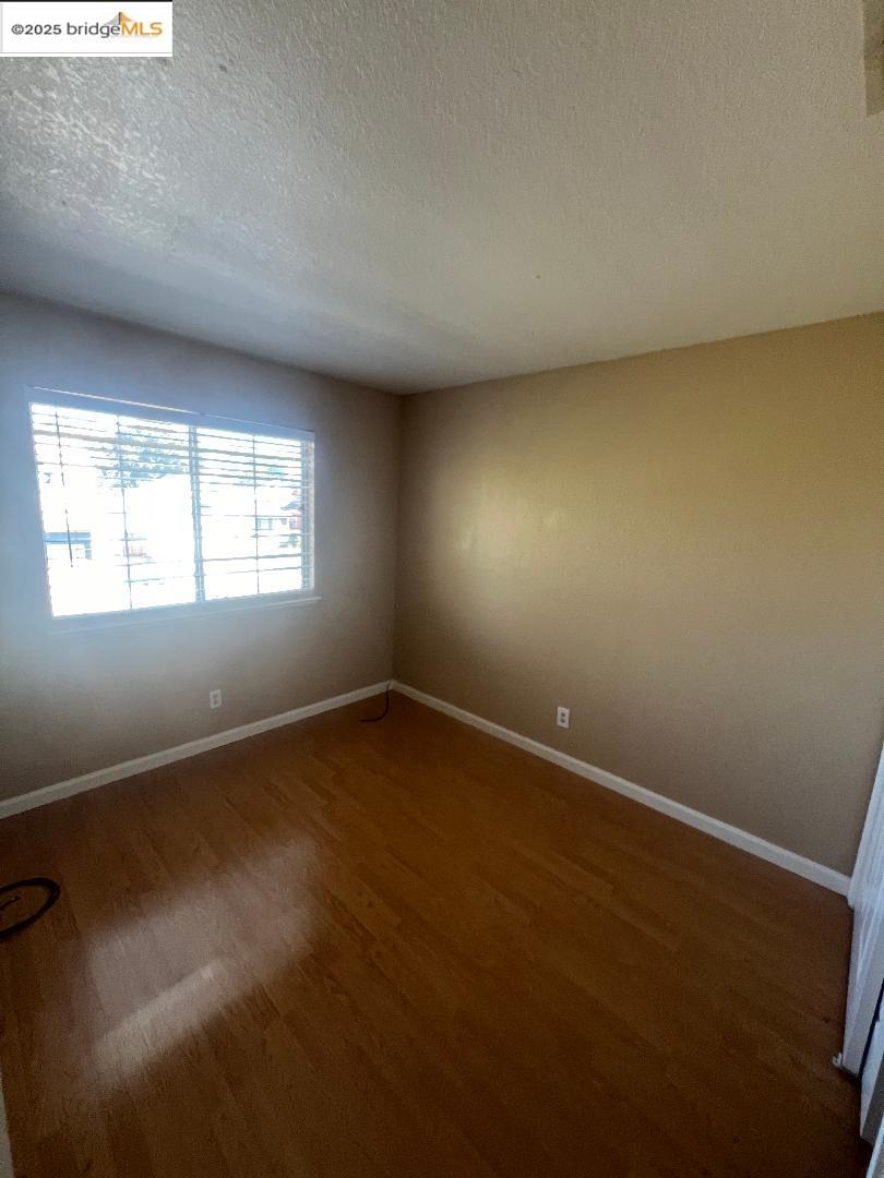 5016 Perry Way Antioch, CA 94531 - Photo 12 of 16 an empty room with a window