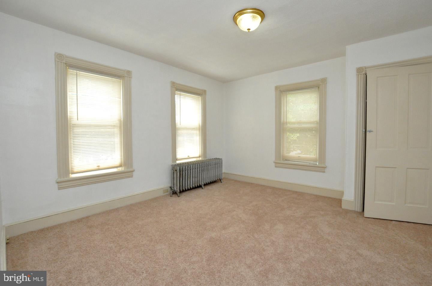 824 Laurel Street Delanco, NJ 08075 - Photo 12 of 31