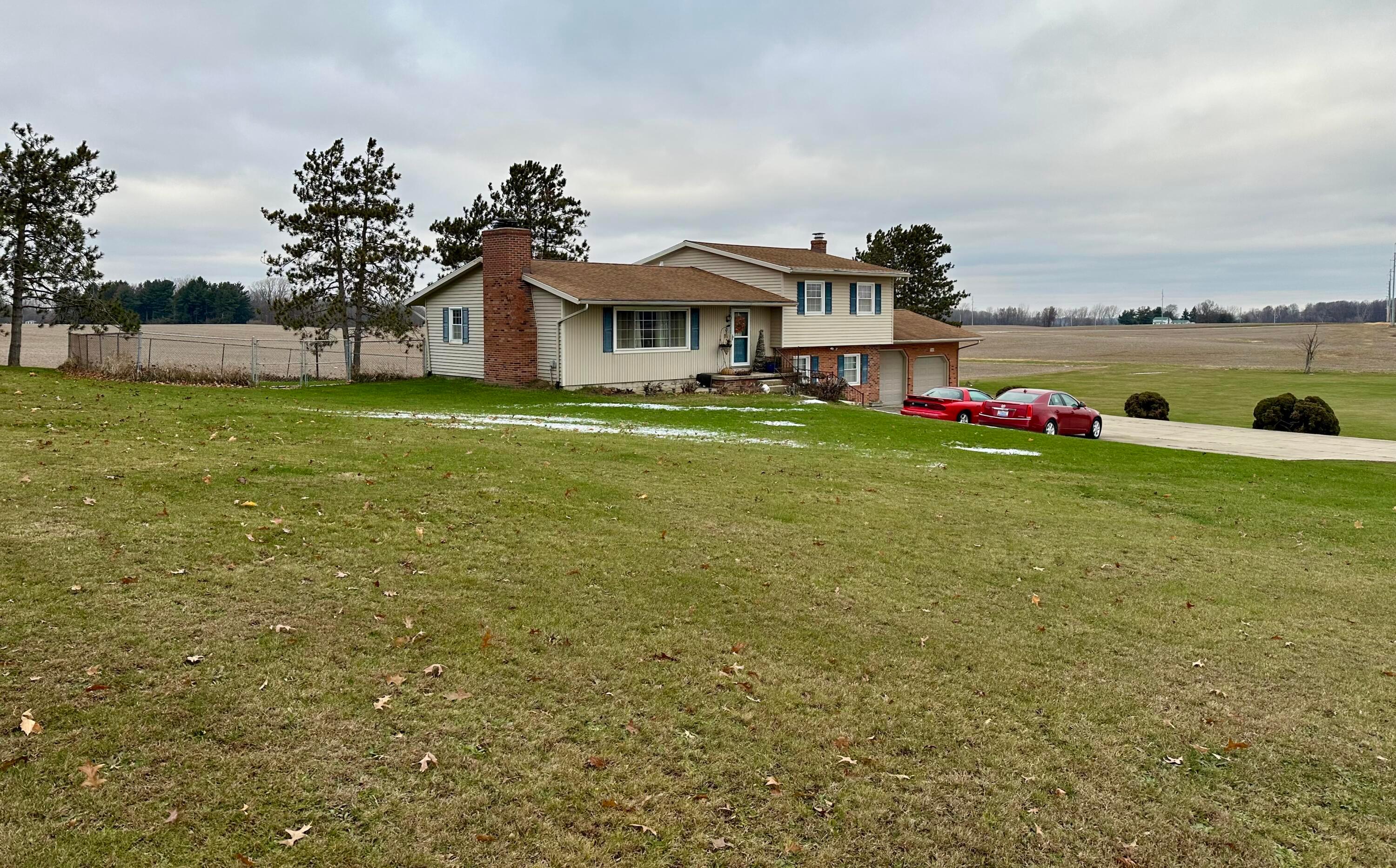 7265 Kuhn Road Shelby, OH 44875 - Photo 2 of 23 IMG_5035