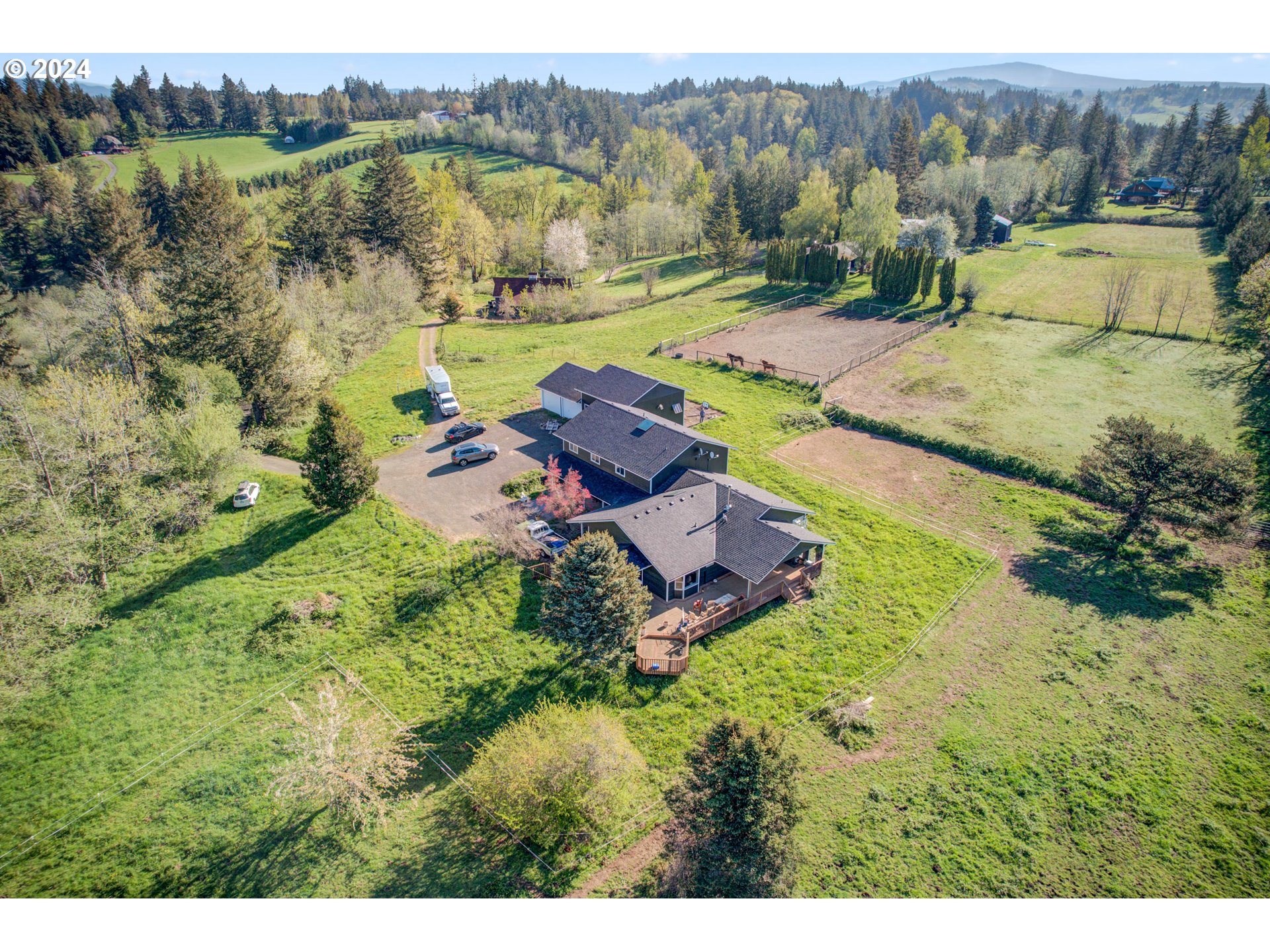 33820 Southeast Hurlburt Road Corbett, OR 97019 - Photo 2 of 43 Gallery Image 2