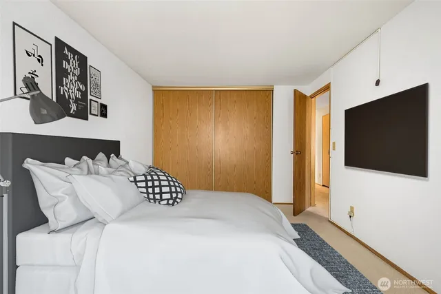 $1,995 | 17425 119th Lane Southeast, Unit D30, Renton, WA 98058