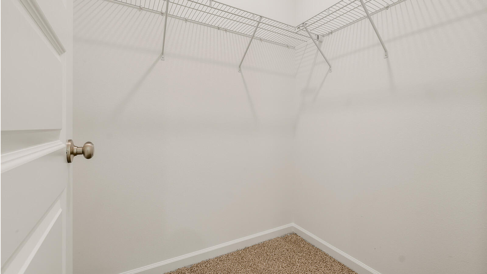 38 Elderberry Street Freeport, FL 32439 - Photo 17 of 34 a view of small space