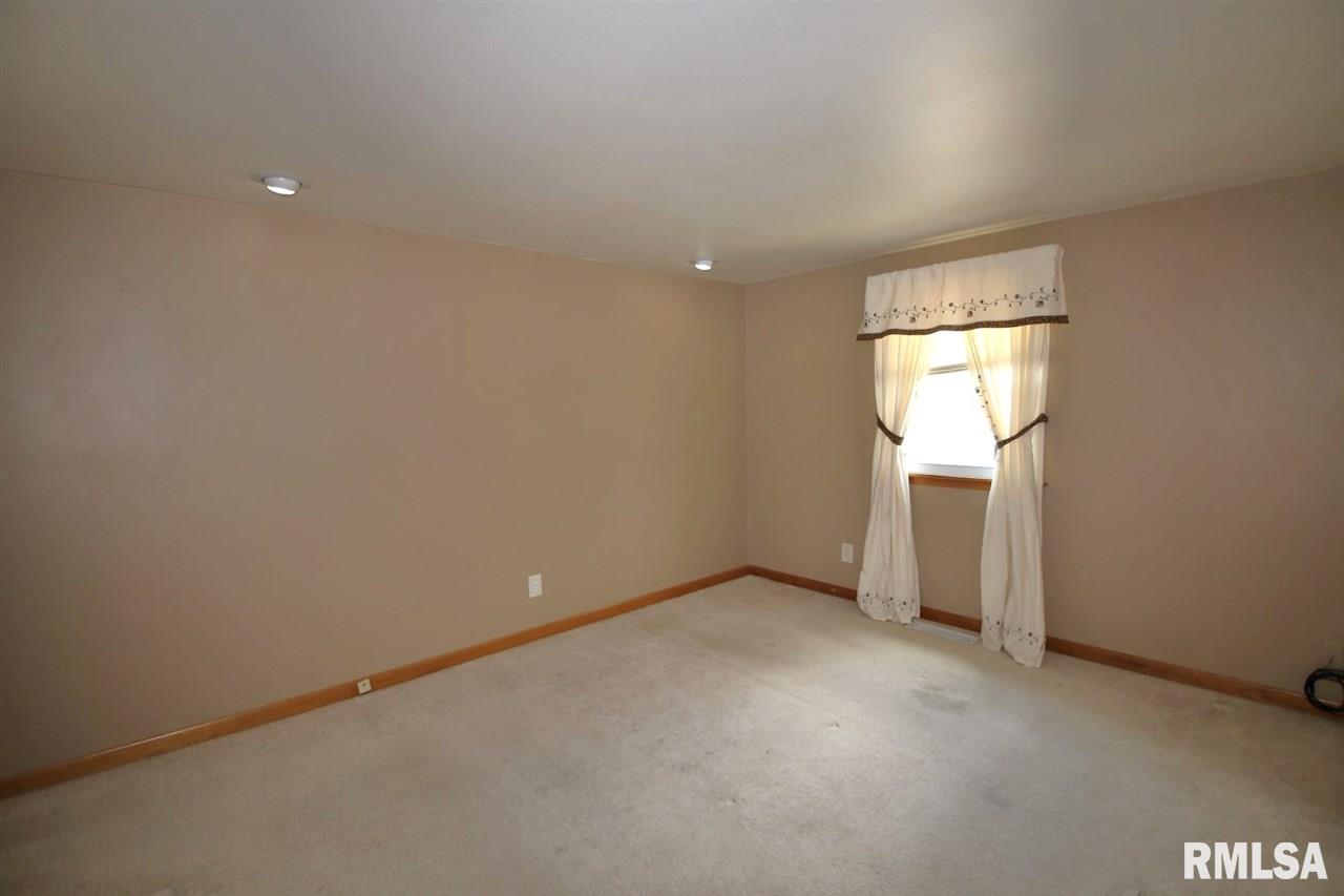 3211 East Rene Avenue Chillicothe, IL 61523 - Photo 29 of 36 Gallery Image 29