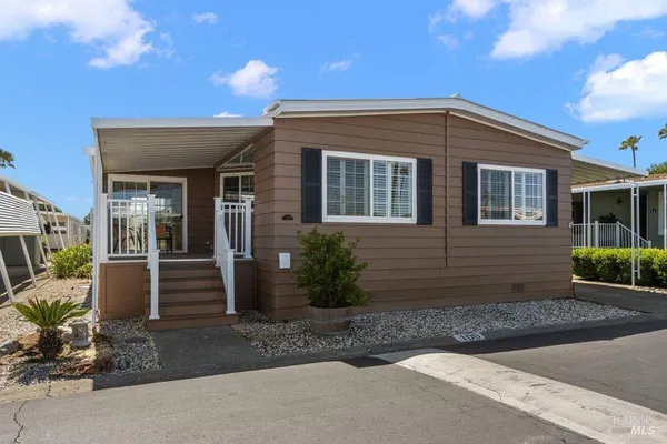 $225,000 | 300 East H Street, Unit 100, Benicia, CA 94510