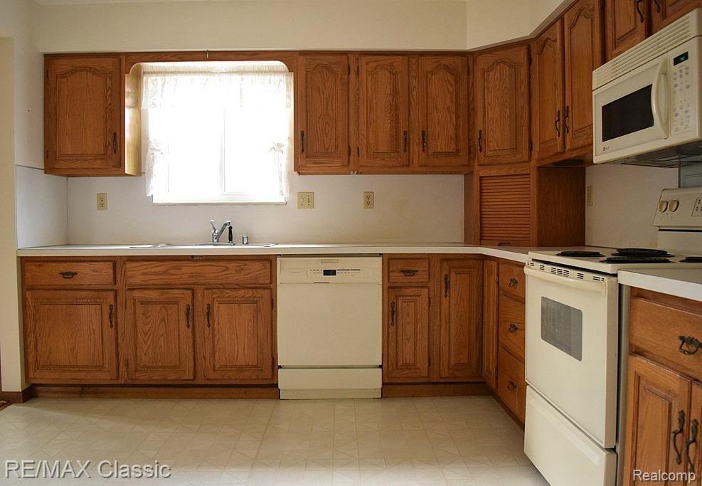 4543 North Seymour Road Flushing, MI 48433 - Photo 12 of 40 DSC_0051.jpg
