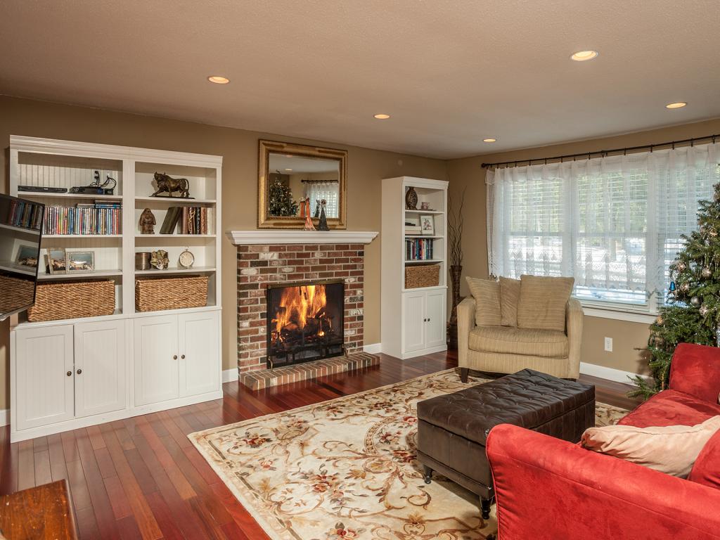 173 Chases Pond Road York, ME 03909 - Photo 7 of 32