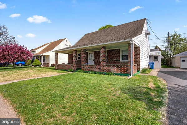 $240,000 | 705 Hartman Avenue, Temple, PA 19560