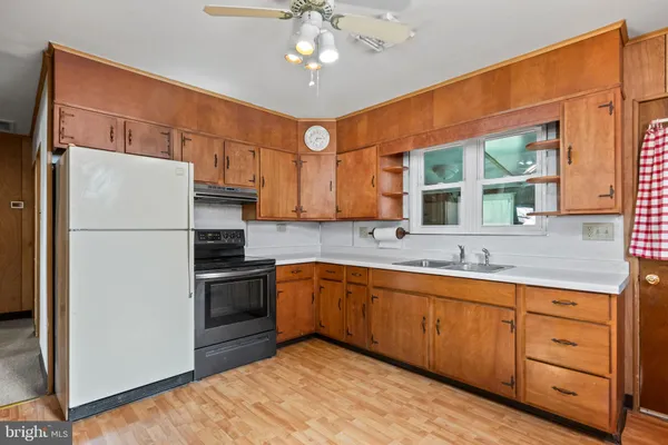 $240,000 | 705 Hartman Avenue, Temple, PA 19560