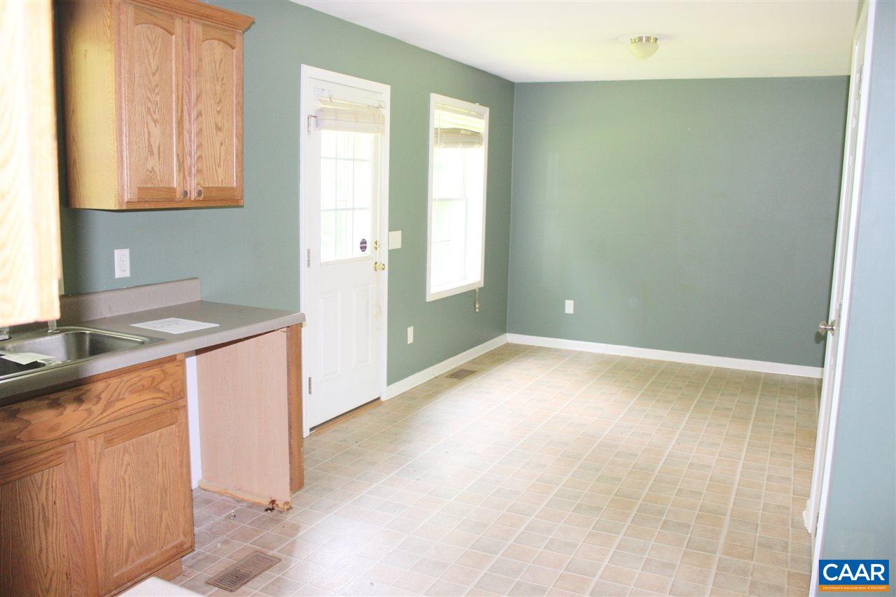 322 Chapel Road Ruckersville, VA 22968 - Photo 6 of 15 a view of a kitchen cabinets and a window