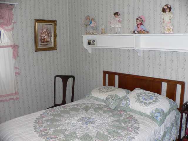 224 Thompson Road Indianapolis, IN 46227 - Photo 11 of 12 Gallery Image 11