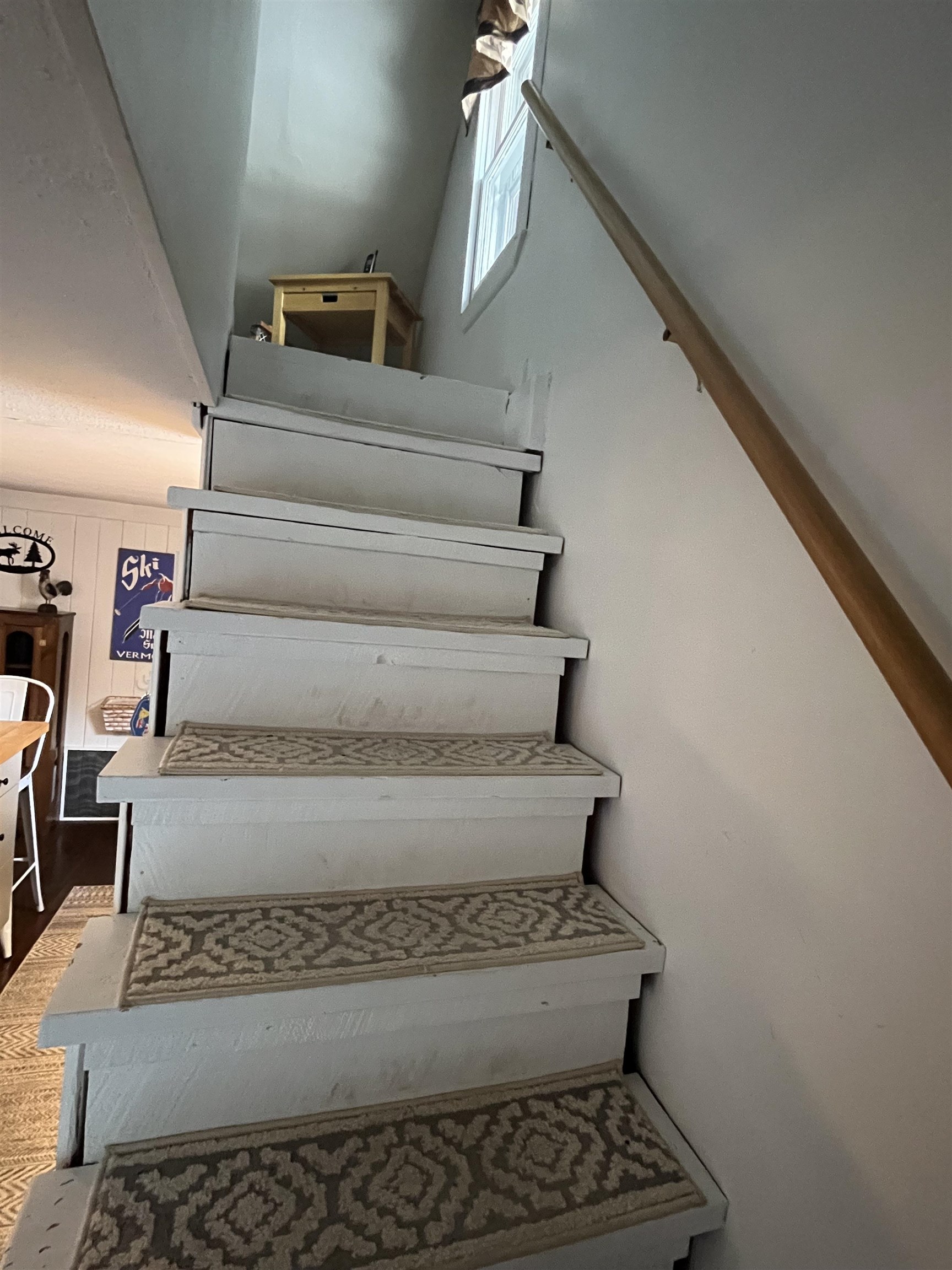 881 Stratton Arlington Road Wardsboro, VT 05360 - Photo 17 of 22 Gallery Image 17