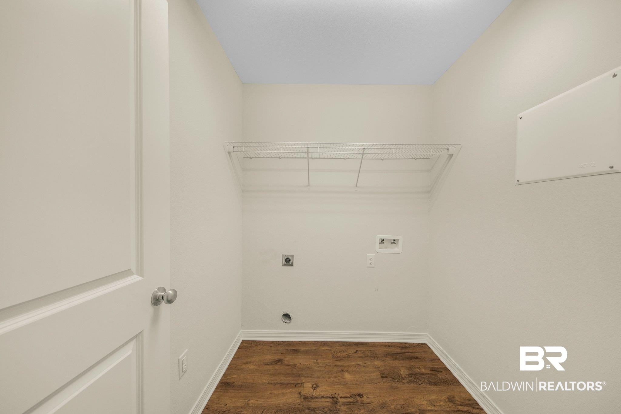 8950 Gale Rowe Lane Fairhope, AL 36532 - Photo 25 of 35 Laundry Room
