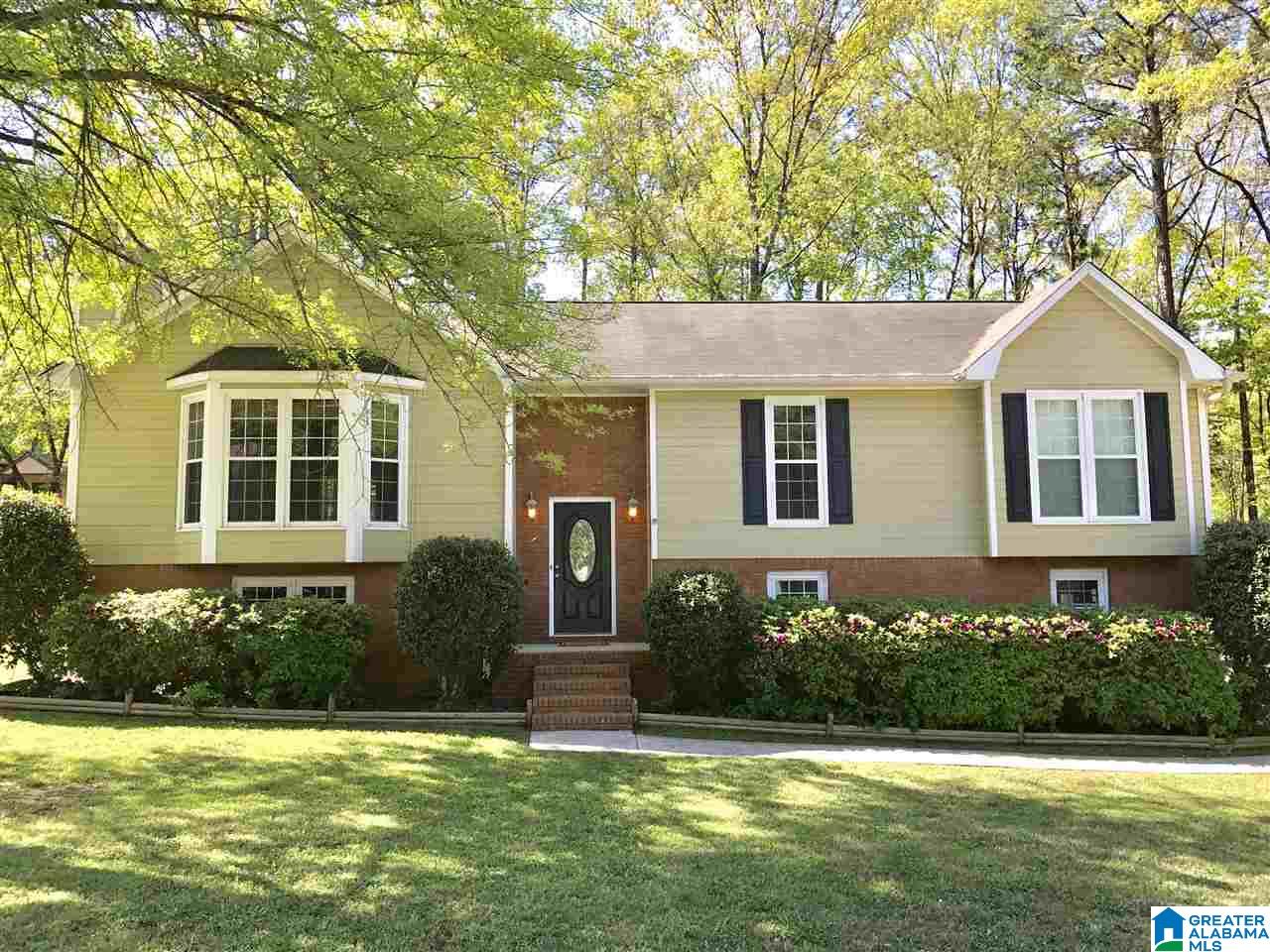 1409 Colonial Way Alabaster, AL 35007 - Photo 1 of 20