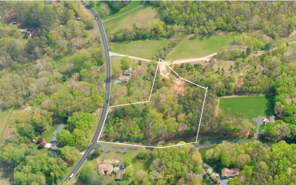 3 Thomas Farm Road King, NC 27021 - Photo 6 of 18