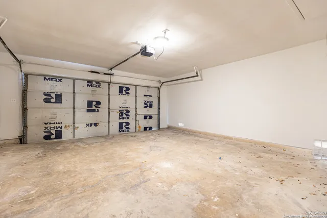 $1,600 | 7202 Frontier Ridge Drive, Converse, TX 78109