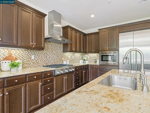 $3,895,000 | 2854 Lowell Court, San Jose, CA 95121