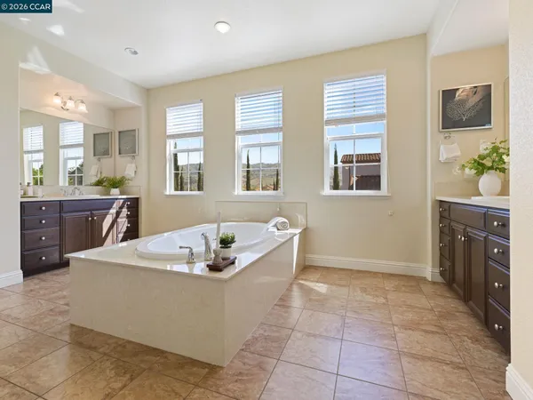 $3,895,000 | 2854 Lowell Court, San Jose, CA 95121