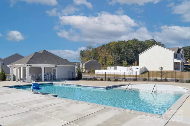 a view of a house with entertaining space
