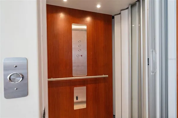 $2,999,999 | 1905 Mississippi Avenue, Englewood, FL 34224