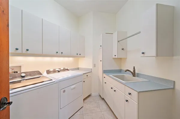 $2,999,999 | 1905 Mississippi Avenue, Englewood, FL 34224