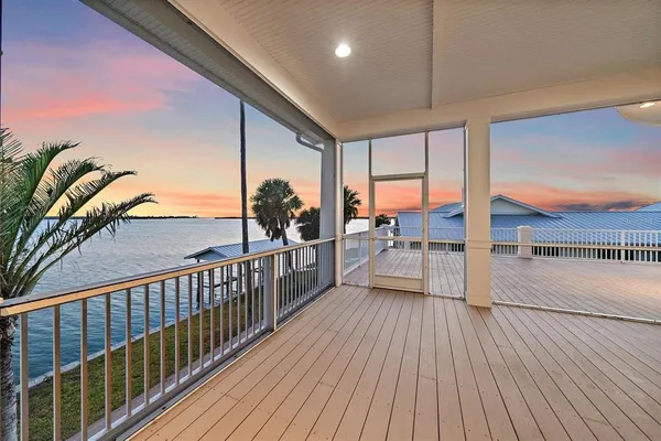 $2,999,999 | 1905 Mississippi Avenue, Englewood, FL 34224