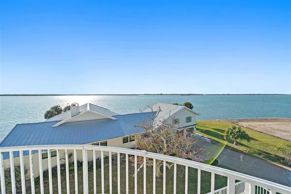 $2,999,999 | 1905 Mississippi Avenue, Englewood, FL 34224