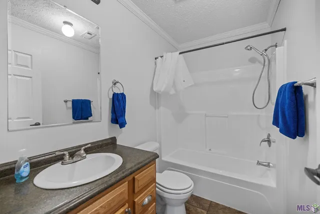 $235,000 | 23611 Riley Road, Pride, LA 70770