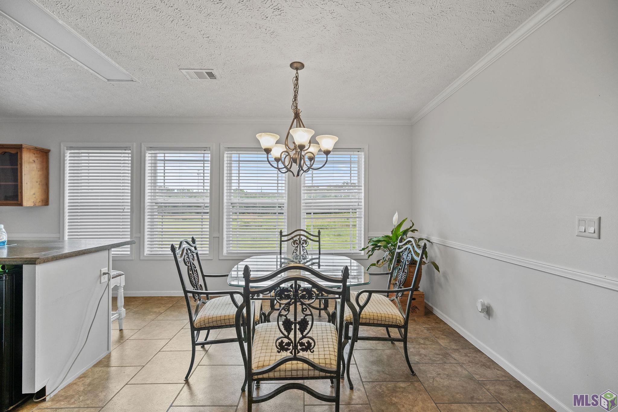 23611 Riley Road Pride, LA 70770 - Photo 7 of 24