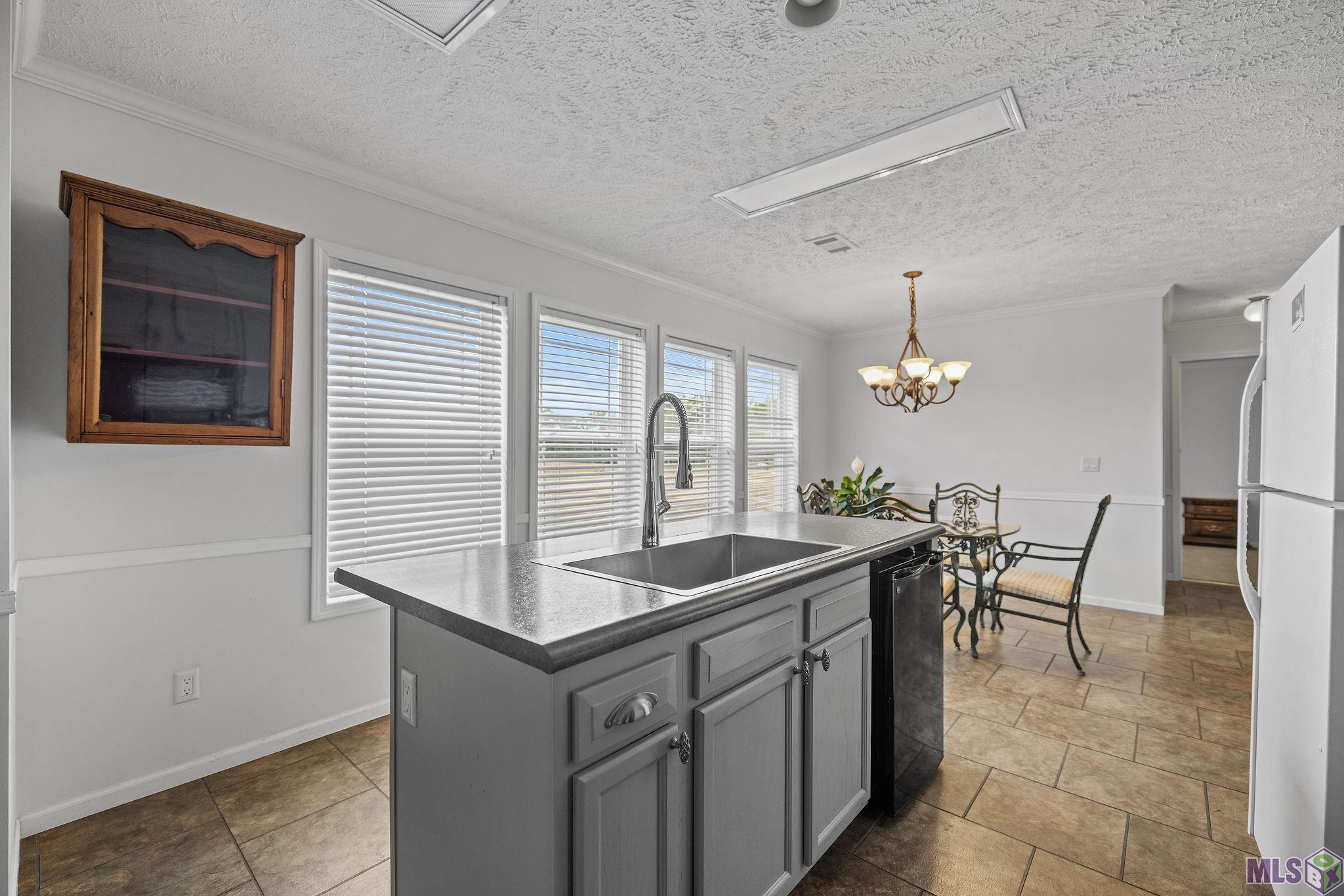 23611 Riley Road Pride, LA 70770 - Photo 9 of 24