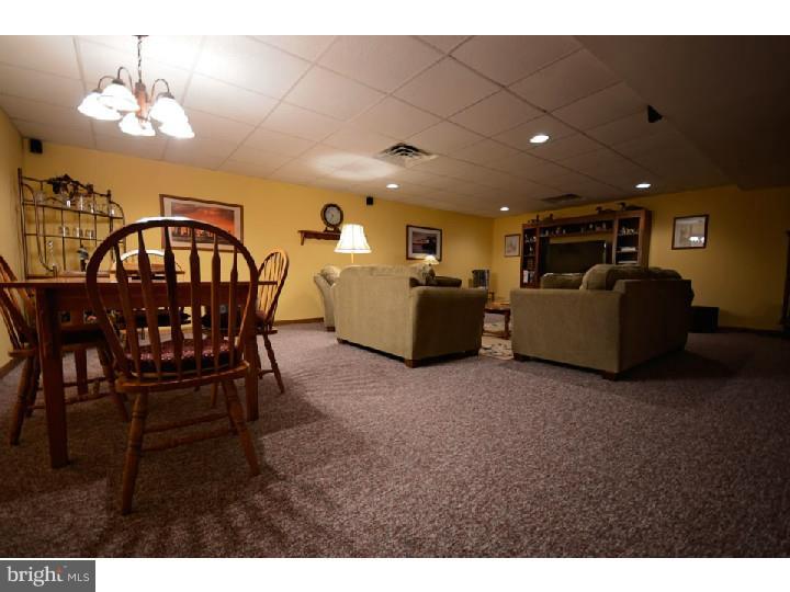 12 Stone Ridge Drive Mickleton, NJ 08056 - Photo 10 of 19 Family Room