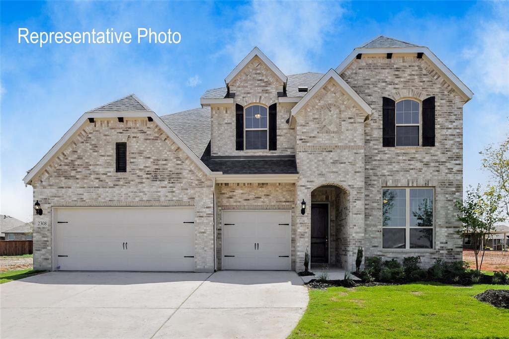 533 Carriage Hl Road Midlothian, TX 76065 - Photo 1 of 1 a front view of a house with garden
