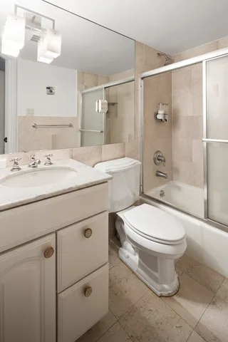 $1,945,000 | 311 East 83rd Street, Unit B | Upper East Side