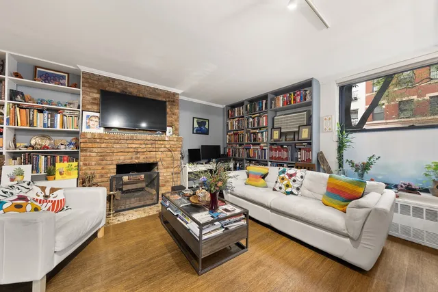 $1,945,000 | 311 East 83rd Street, Unit B | Upper East Side