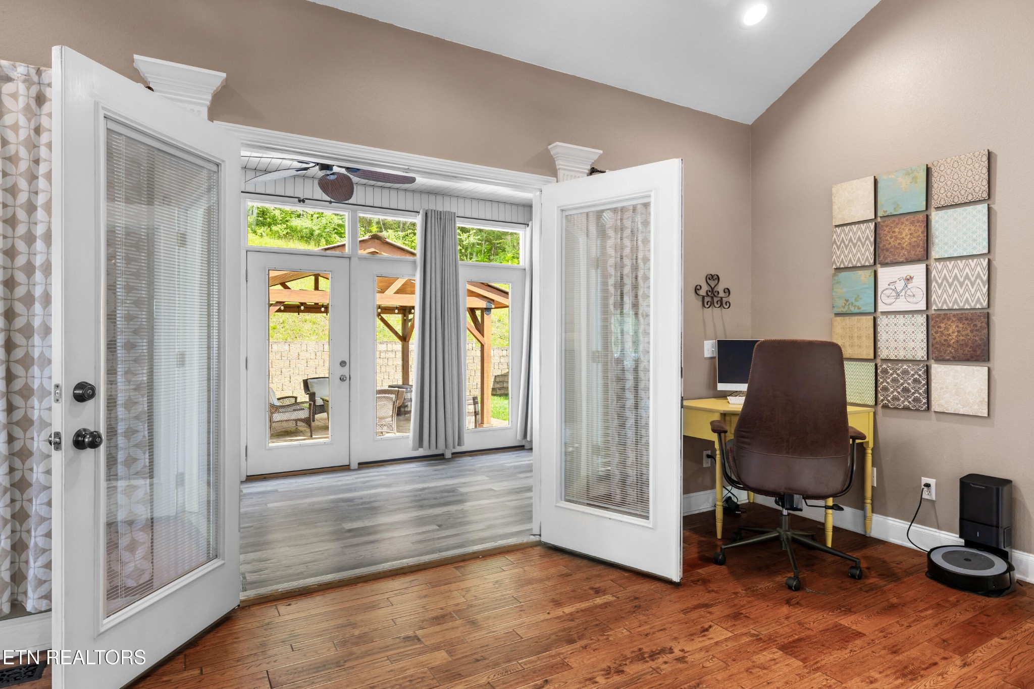 349 Rudd Hollow Road Townsend, TN 37882 - Photo 24 of 52 a view of workspace with furniture and a window