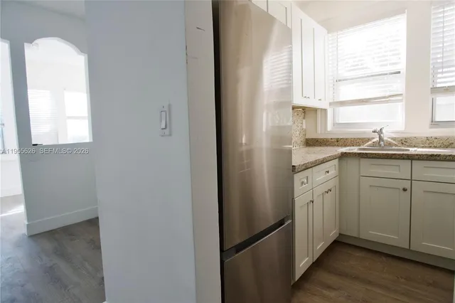 $1,600 | 501 Southwest 6th Court, Unit 101, Miami, FL 33130