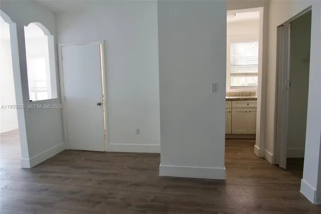 $1,600 | 501 Southwest 6th Court, Unit 101, Miami, FL 33130