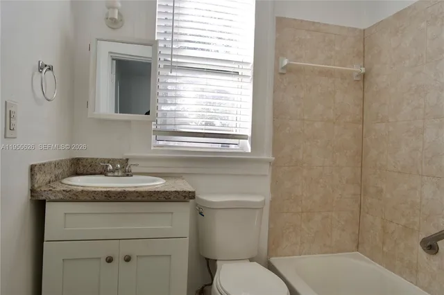 $1,600 | 501 Southwest 6th Court, Unit 101, Miami, FL 33130